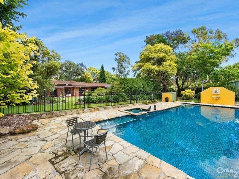 7 Uralla Road, Dural NSW 2158