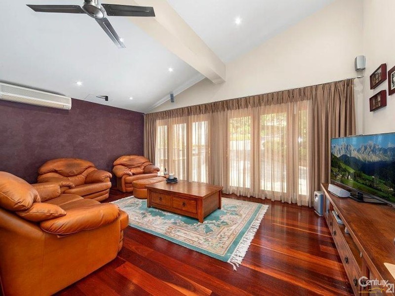 5 Mitchell Road, Dural NSW 2158