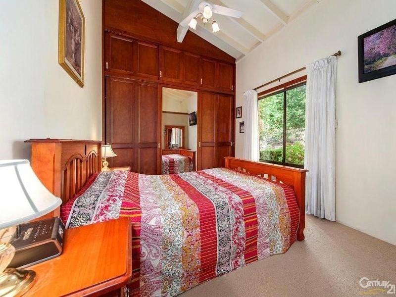 5 Mitchell Road, Dural NSW 2158