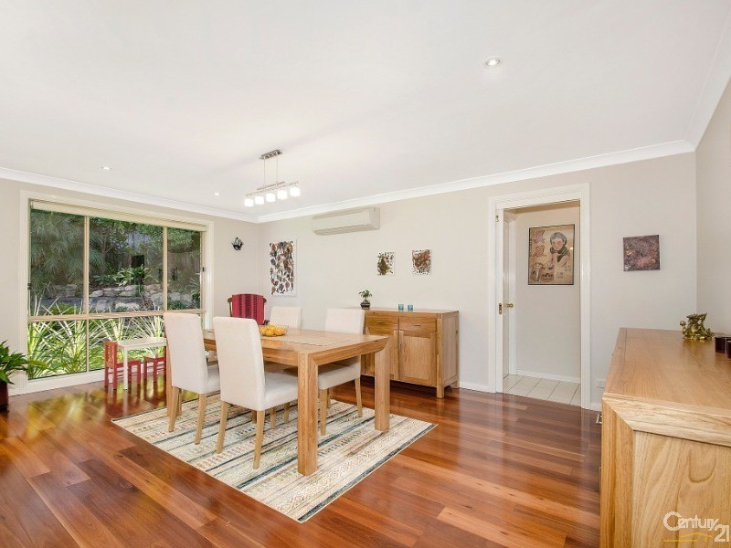 10 Millstream Grove, Dural NSW 2158