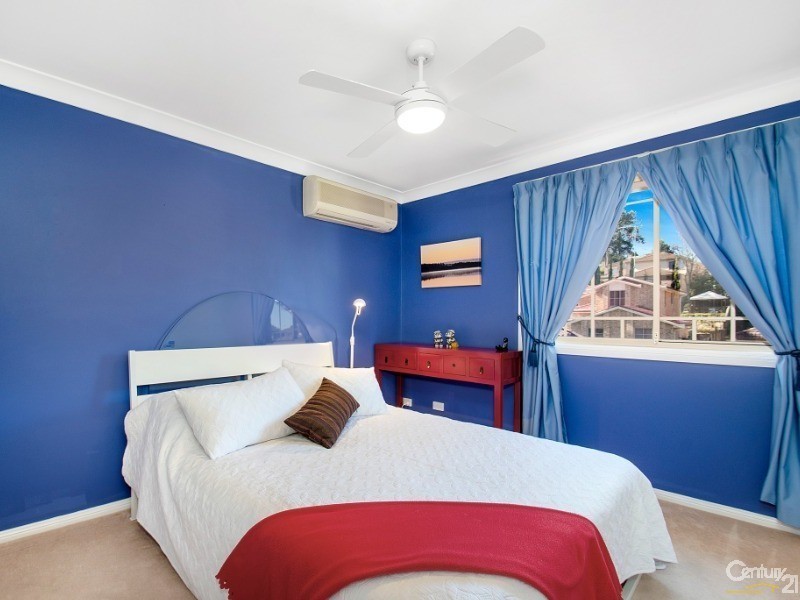 10 Millstream Grove, Dural NSW 2158