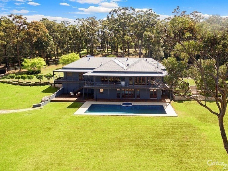 8 Bangor Road, Middle Dural NSW 2158