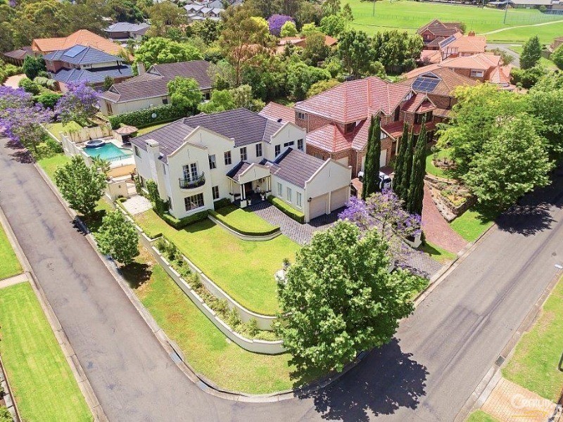 11 Sylvan Grove, Glenhaven NSW 2156
