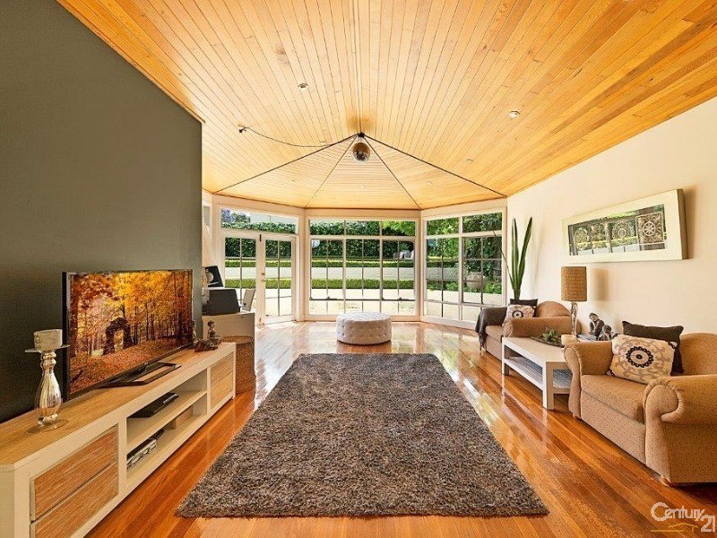 11 Sylvan Grove, Glenhaven NSW 2156