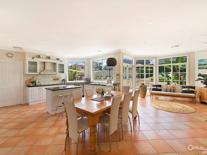 11 Sylvan Grove, Glenhaven NSW 2156