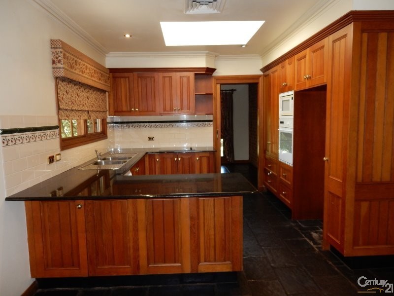 Middle Dural NSW 2158