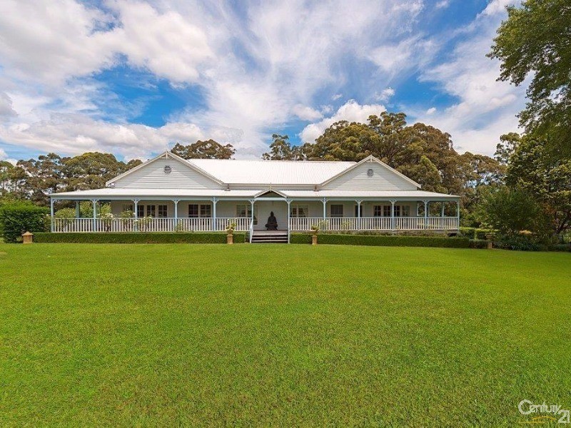 8 Uralla Road, Dural NSW 2158