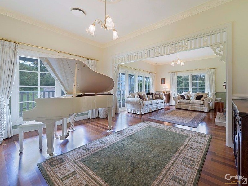 8 Uralla Road, Dural NSW 2158