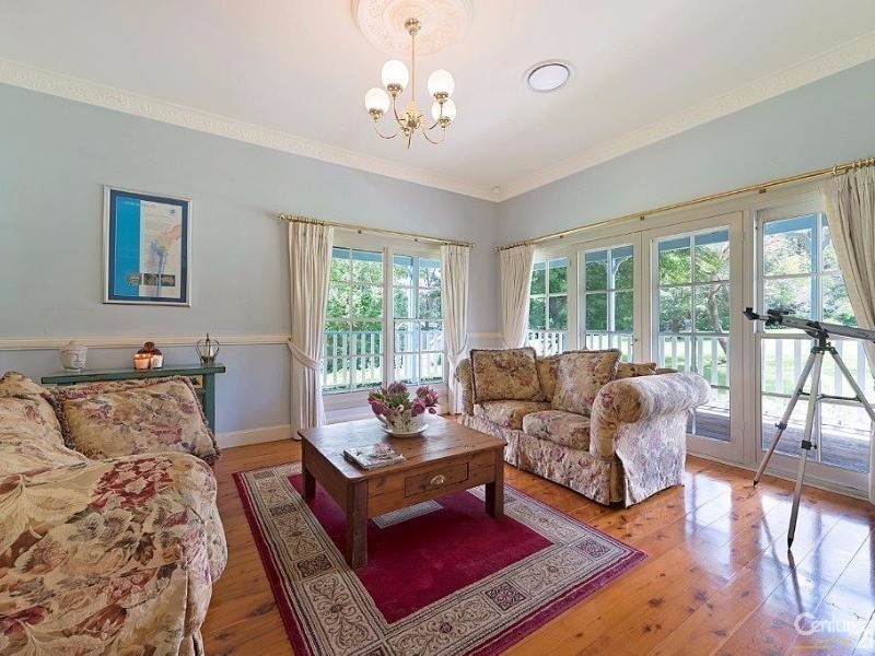 8 Uralla Road, Dural NSW 2158