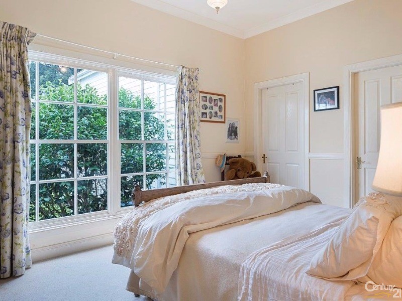 8 Uralla Road, Dural NSW 2158