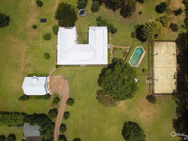 8 Uralla Road, Dural NSW 2158