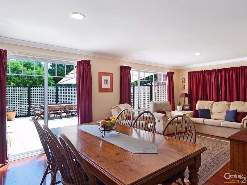 85 Ravensbourne Circuit, Dural NSW 2158