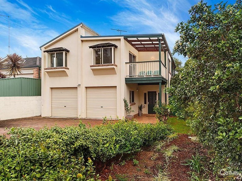 18 Forest Pl, Galston NSW 2159