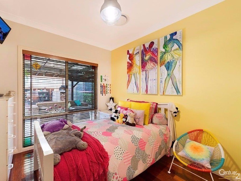 10 Johnson Road, Galston NSW 2159