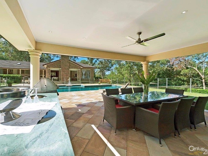 9 Gilligans Road, Dural NSW 2158