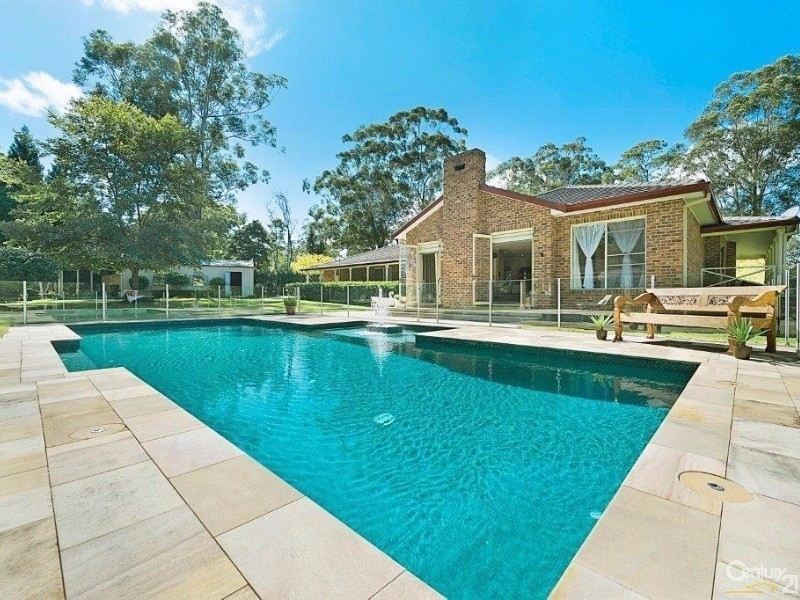 9 Gilligans Road, Dural NSW 2158