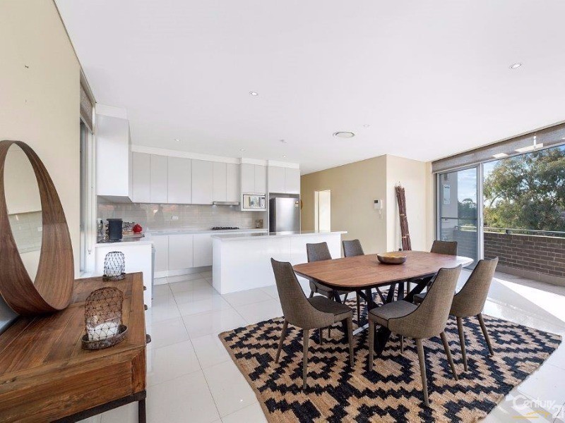 17/7 Harrington Avenue, Castle Hill NSW 2154