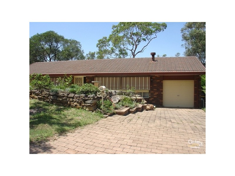 18 Warwick Close, Blaxland NSW 2774