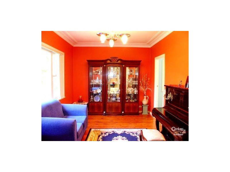 20 Glenell, Blaxland NSW 2774