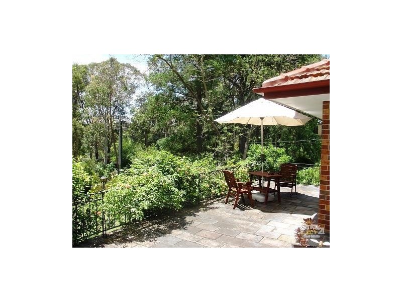 11 Boorea Street, Blaxland NSW 2774