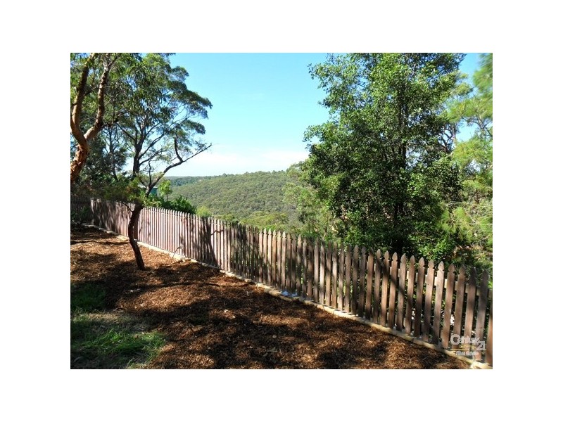 82 St Georges Crescent, Faulconbridge NSW 2776