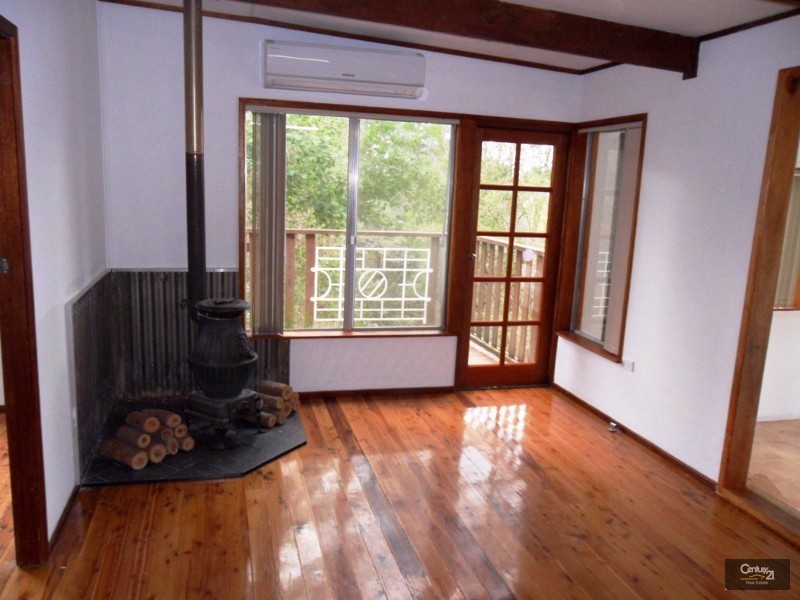 81 St Georges Crescent, Faulconbridge NSW 2776