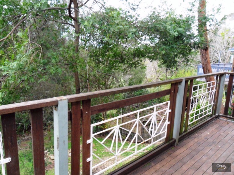 81 St Georges Crescent, Faulconbridge NSW 2776