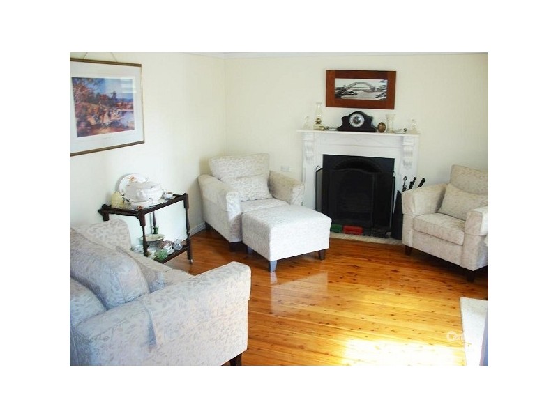 7 Chapman Parade, Faulconbridge NSW 2776