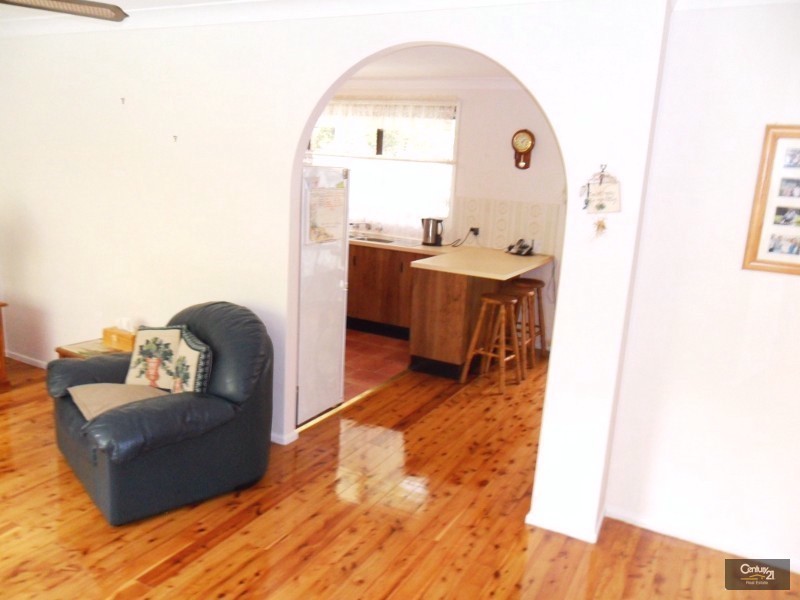 43 Bellbird Crescent, Blaxland NSW 2774