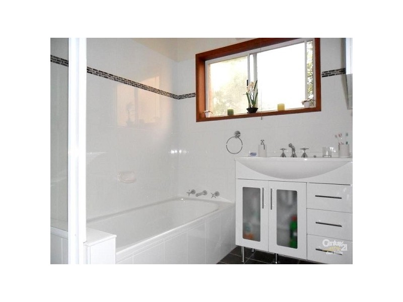 144 Railway Parade, Warrimoo NSW 2774