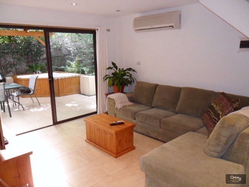 1/17 View Street, Blaxland NSW 2774