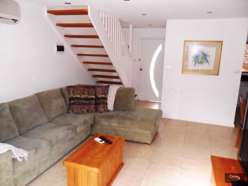 1/17 View Street, Blaxland NSW 2774