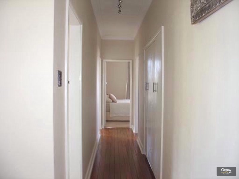 19 Mount St, Glenbrook NSW 2773