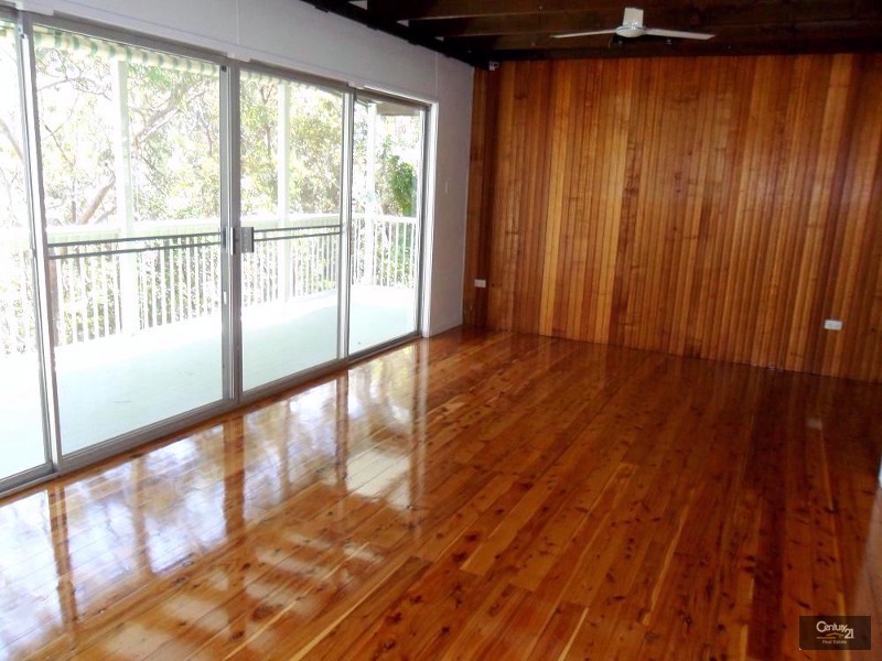 14B Green Parade, Valley Heights NSW 2777