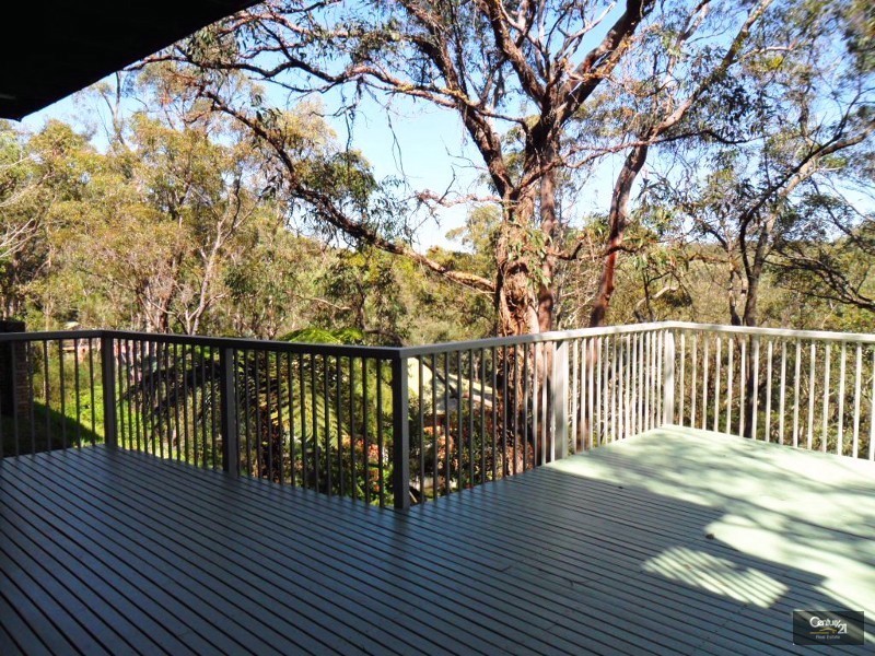 14B Green Parade, Valley Heights NSW 2777