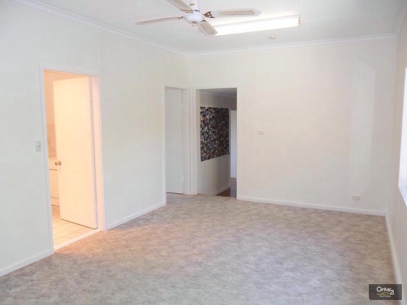 14B Green Parade, Valley Heights NSW 2777