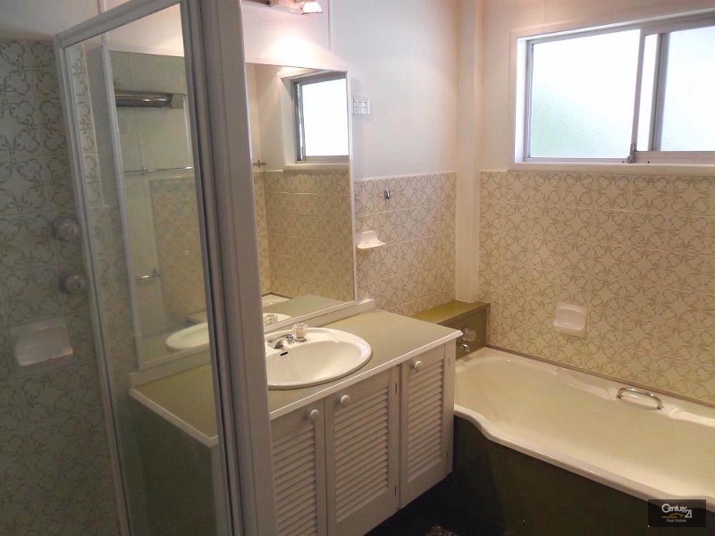 14B Green Parade, Valley Heights NSW 2777