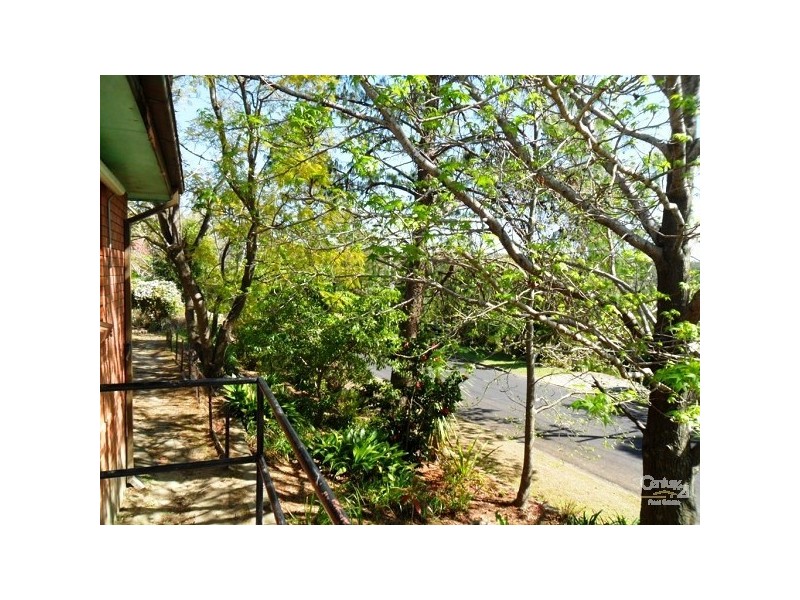 1 Pinecrest Street, Winmalee NSW 2777