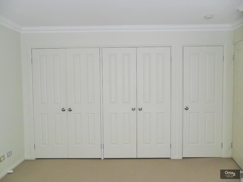 32 Wattlecliffe Drive, Blaxland NSW 2774