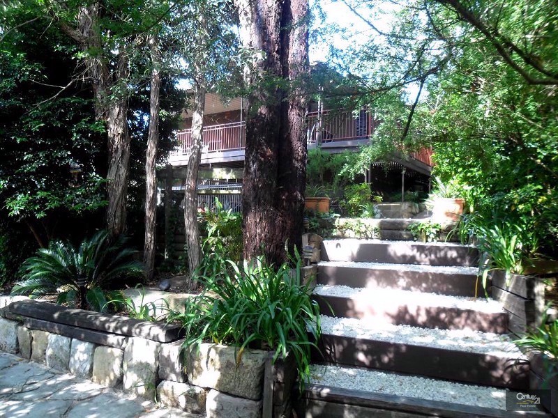 20 Reserve Avenue, Blaxland NSW 2774