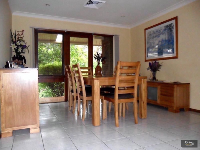 20 Reserve Avenue, Blaxland NSW 2774