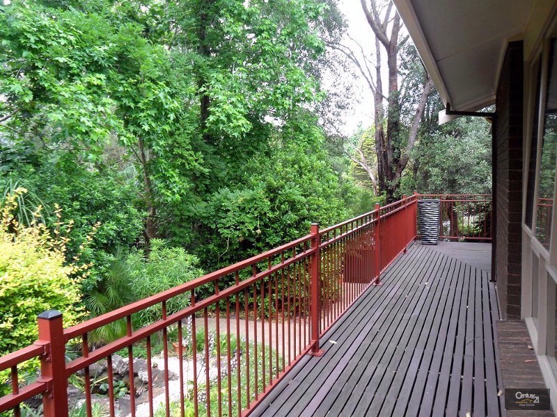 20 Reserve Avenue, Blaxland NSW 2774