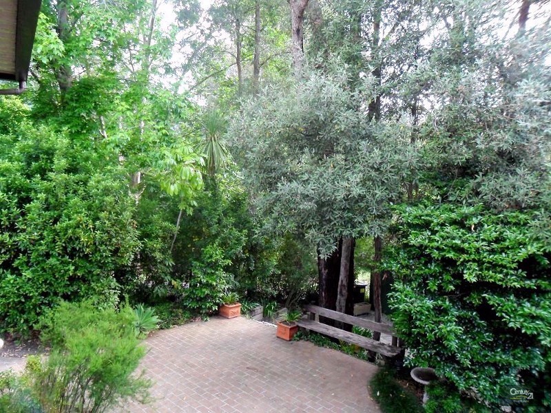 20 Reserve Avenue, Blaxland NSW 2774