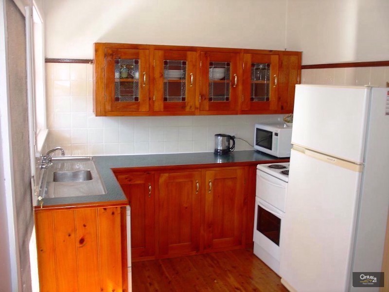 11 Lagoon Drive, Glenbrook NSW 2773