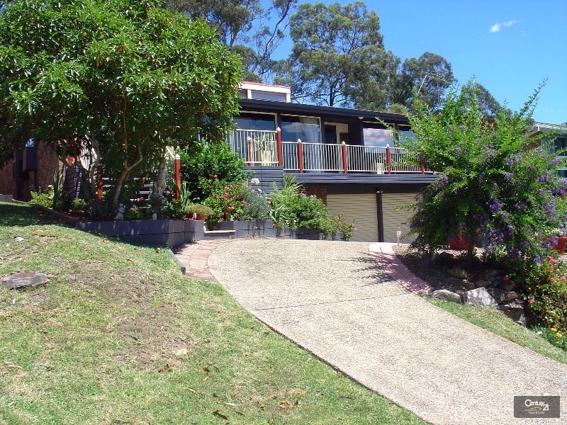 62 Governors Drive, Lapstone NSW 2773