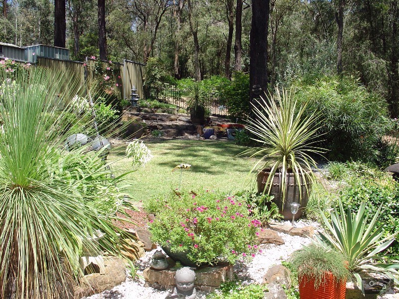 62 Governors Drive, Lapstone NSW 2773