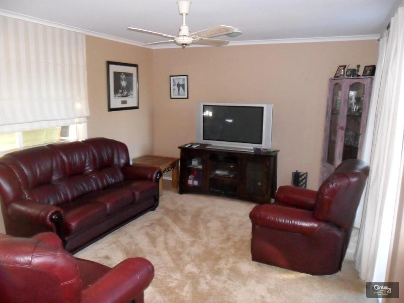 10 Outlook Avenue, Mount Riverview NSW 2774