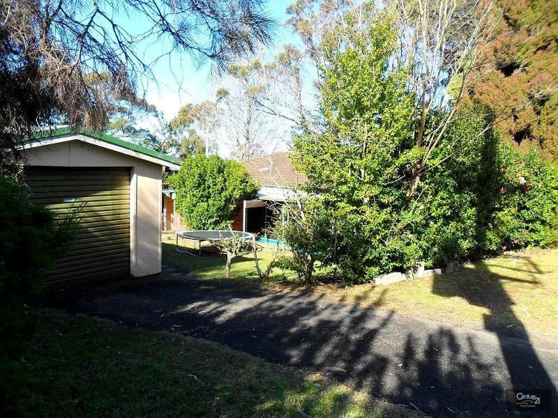 9 Lookout Avenue, Blaxland NSW 2774