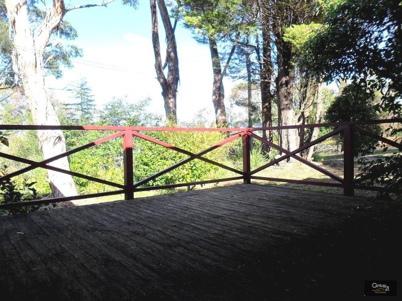 9 Lookout Avenue, Blaxland NSW 2774