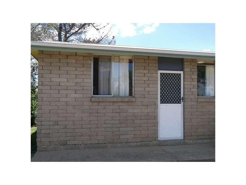 1/39 BROWN STREET, Armidale NSW 2350